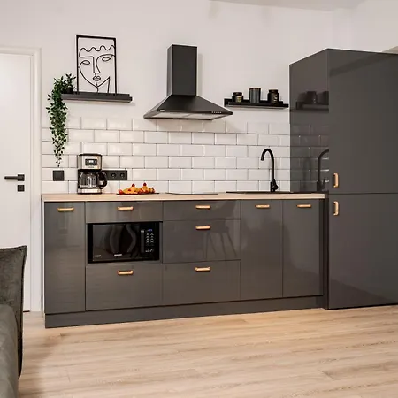 Tyst By Mrg Apartments Bucarest Esterno foto